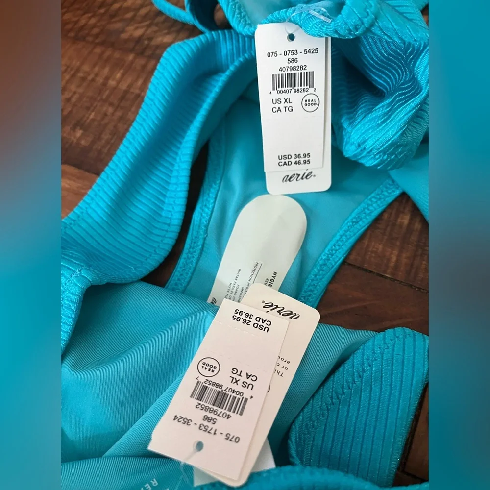 NWT Aerie FULL SET Beach Babe Shine Rib Voop Top + Full Coverage Bottom Blue